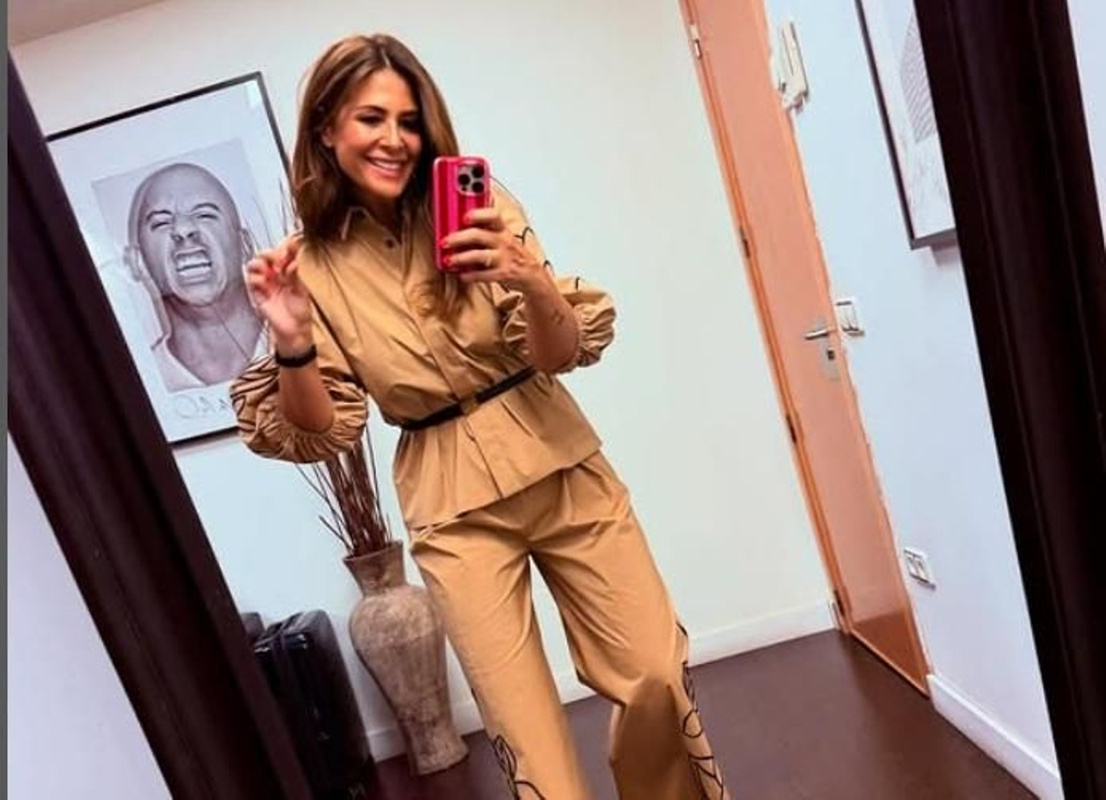 3 pantalones de vestir elegantes de Stradivarius que llevarás con jerséis ajustados: Son cómodos, holgados y hacen tipazo máximo. 3 pantalones de vestir elegantes de Stradivarius que llevarás con jerséis ajustados: Son cómodos, holgados y hacen tipazo máximo.