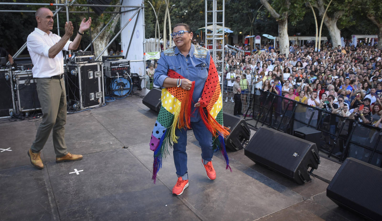 Las imágenes del pregón de María del Monte del Orgullo en Sevilla 2022