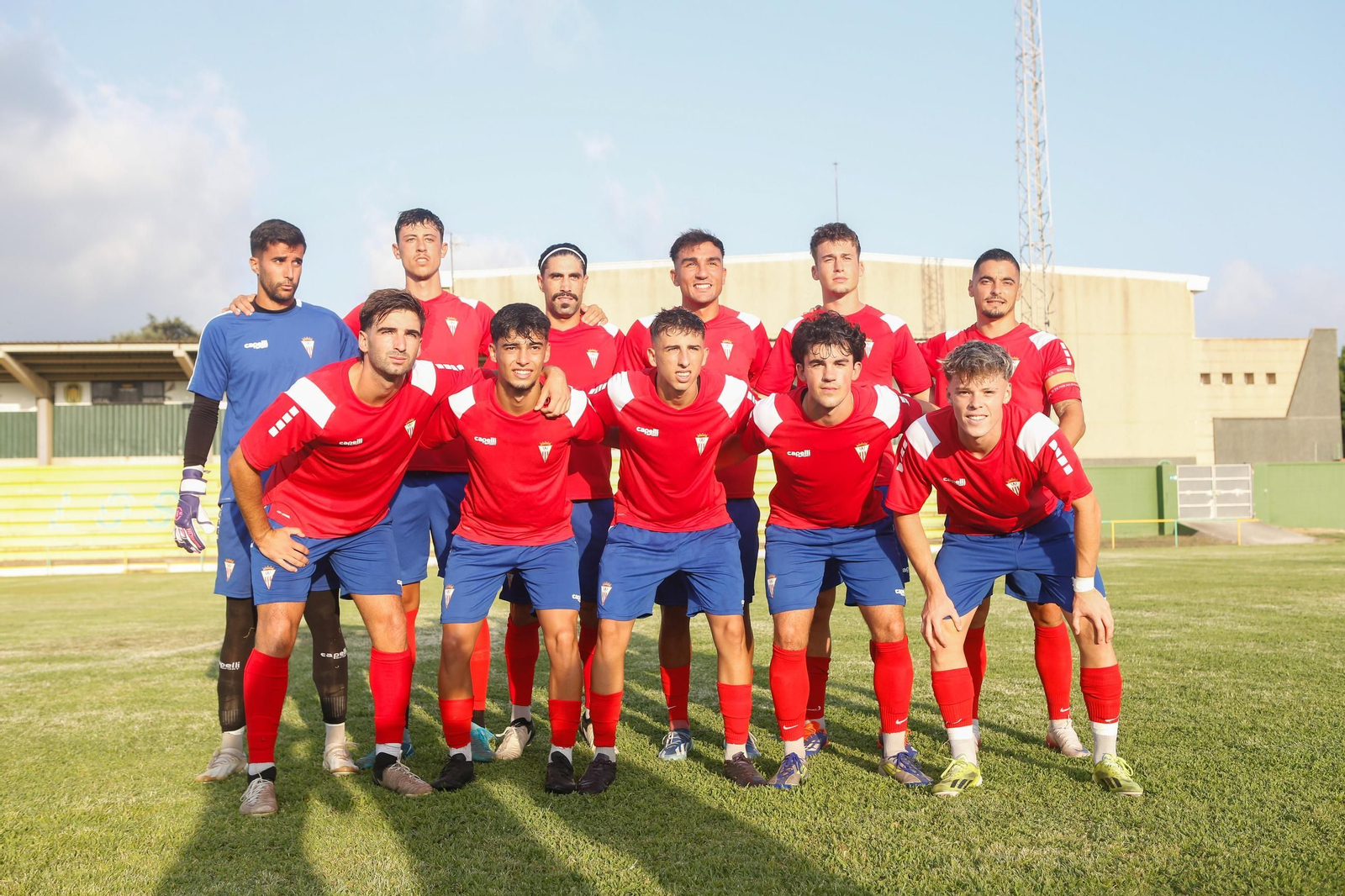 Las fotos del triangular en el estadio Carlos Piña de Los Barrios con el Algeciras CF y el Ceuta B