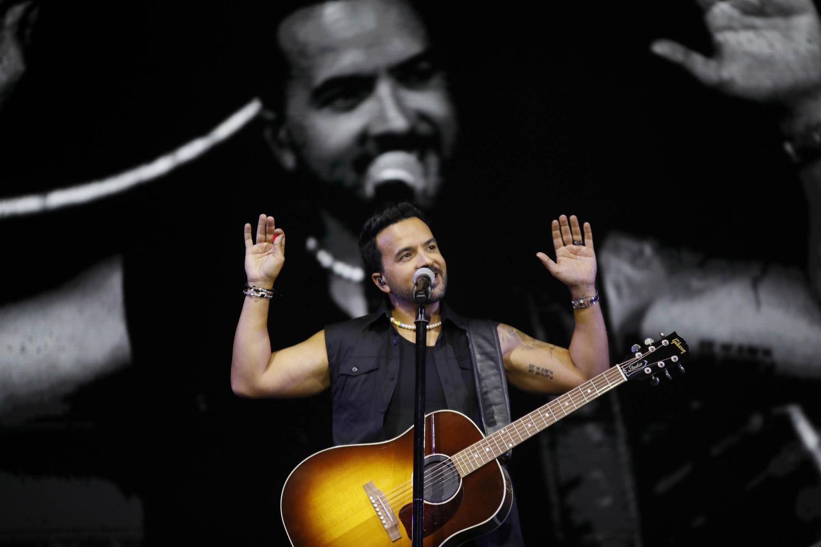 Concierto de Luis Fonsi en Almería