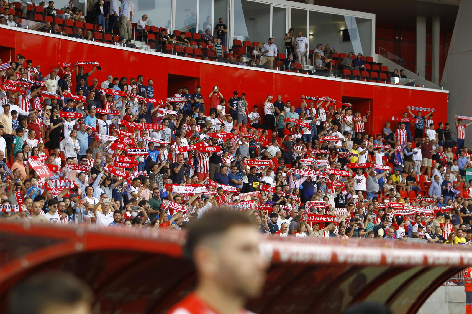 Imágenes del partido U.D. Almería-Elche C.F.
