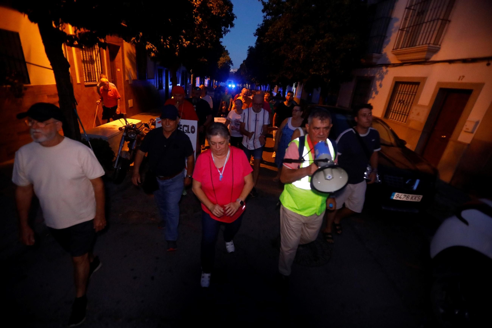 La manifestación de los vecinos del Distrito Sur de Córdoba, en imágenes