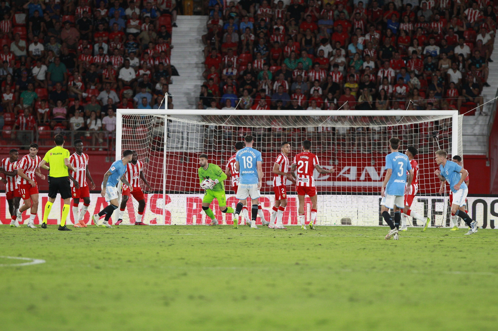 Imágenes del partido U.D. Almería-Real Club Celta de Vigo