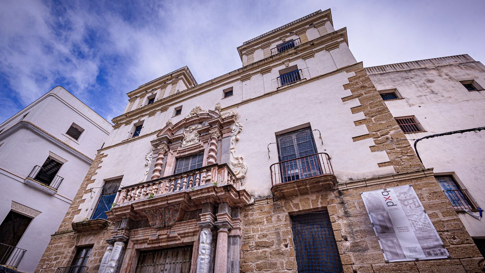 Fachada de la Casa del Almirante.