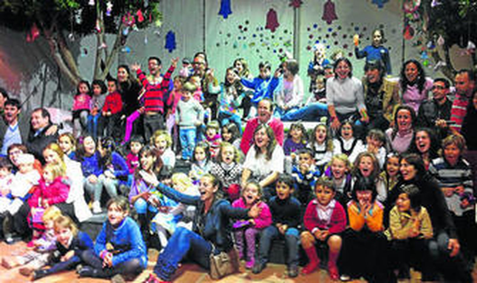 Los niños también participaron en el concierto de la noche del viernes.