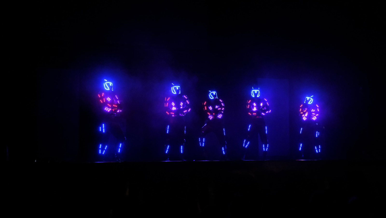 Imágenes del espectáculo 'The Talent' en la Gala XV Aniversario Diario de Almería