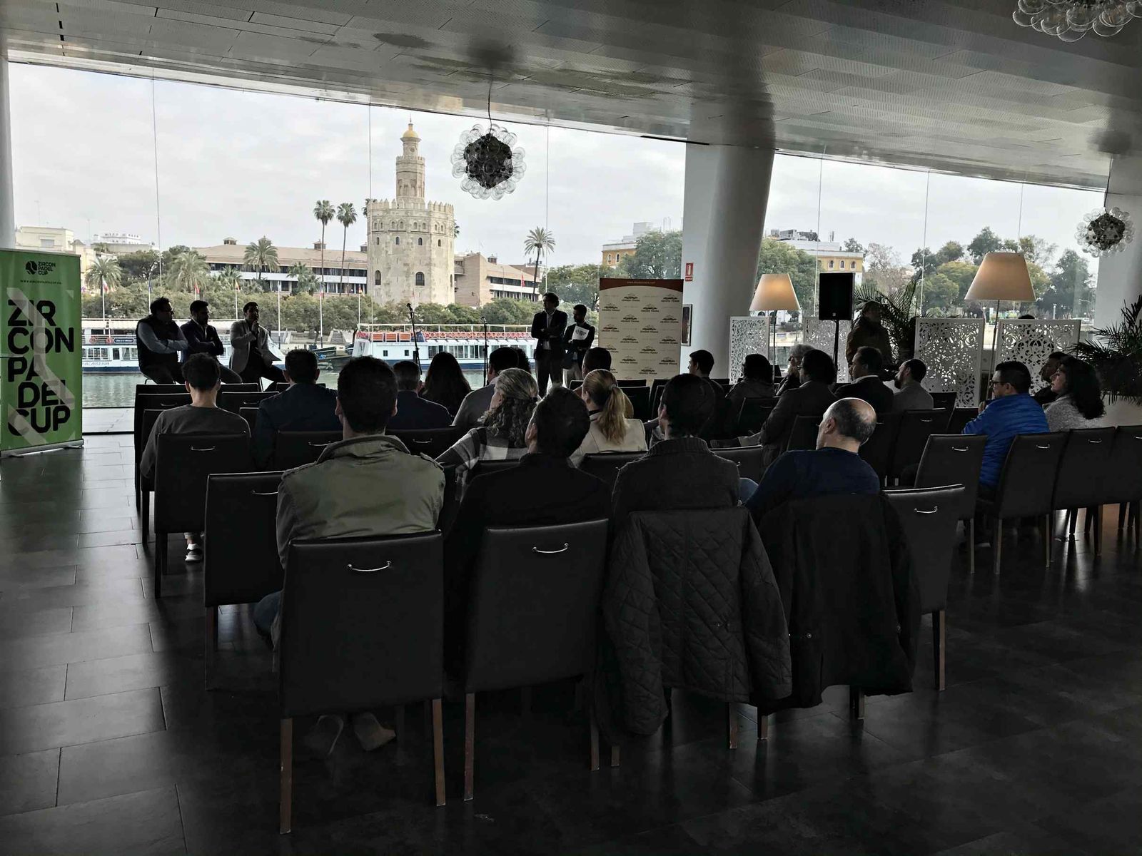 Presentada en Abades Triana la I edición de Zircon Padel Cup