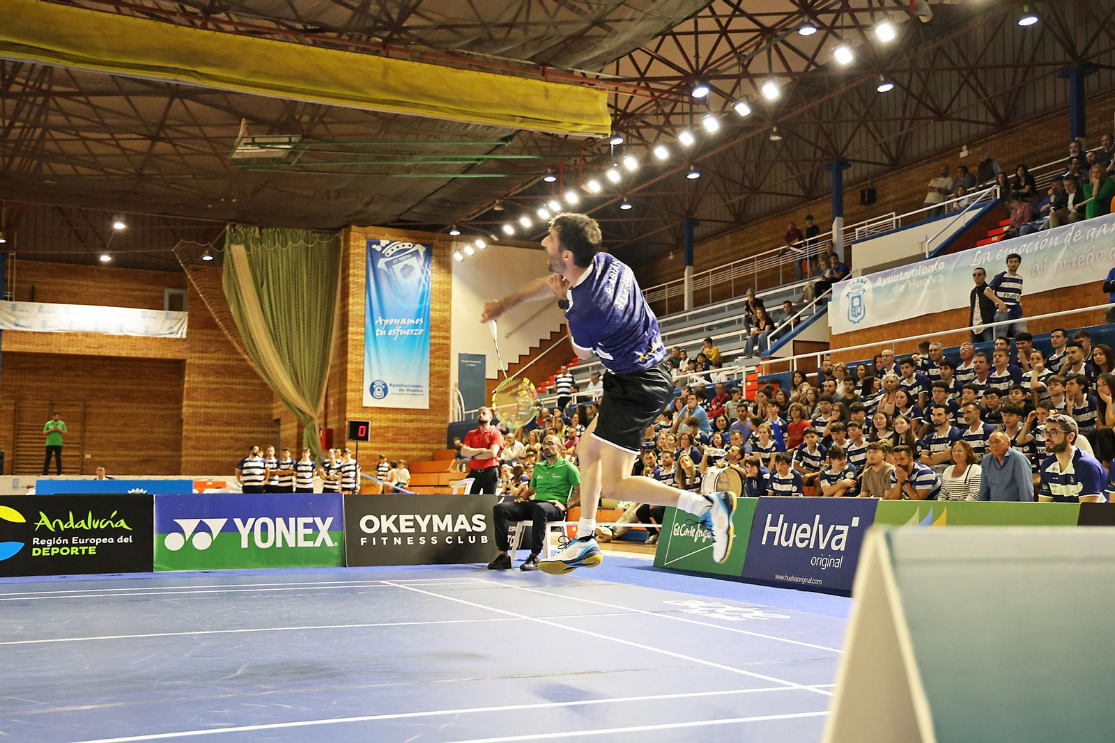 Imágenes de la final de liga de bádminton entre el IES La Orden y La RInconada