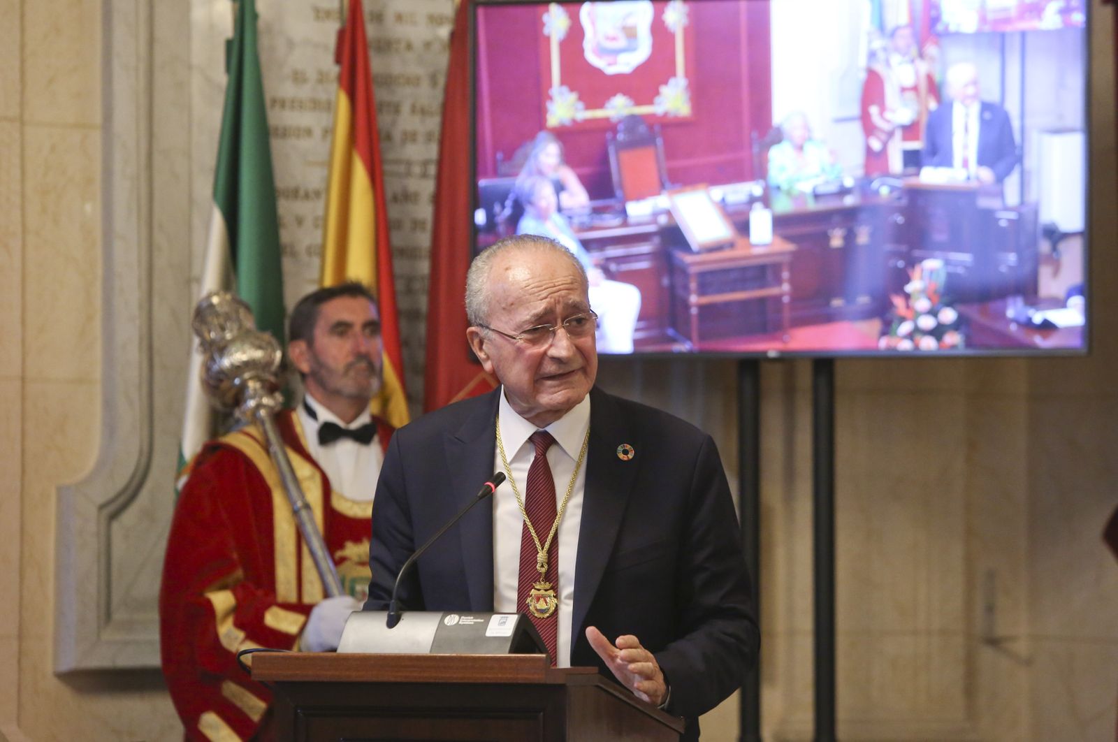 Homenaje a Celia Villalobos en el Ayuntamiento de Málaga (fotos)