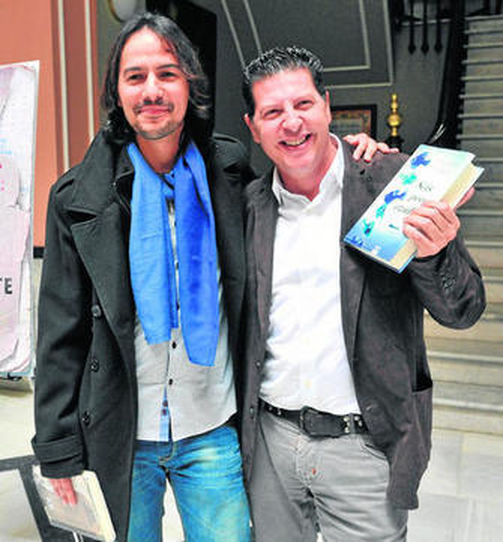 Fernando Otero y David Tejera, en la sede del Ateneo de Sevilla, institución que ha premiados sus obras.