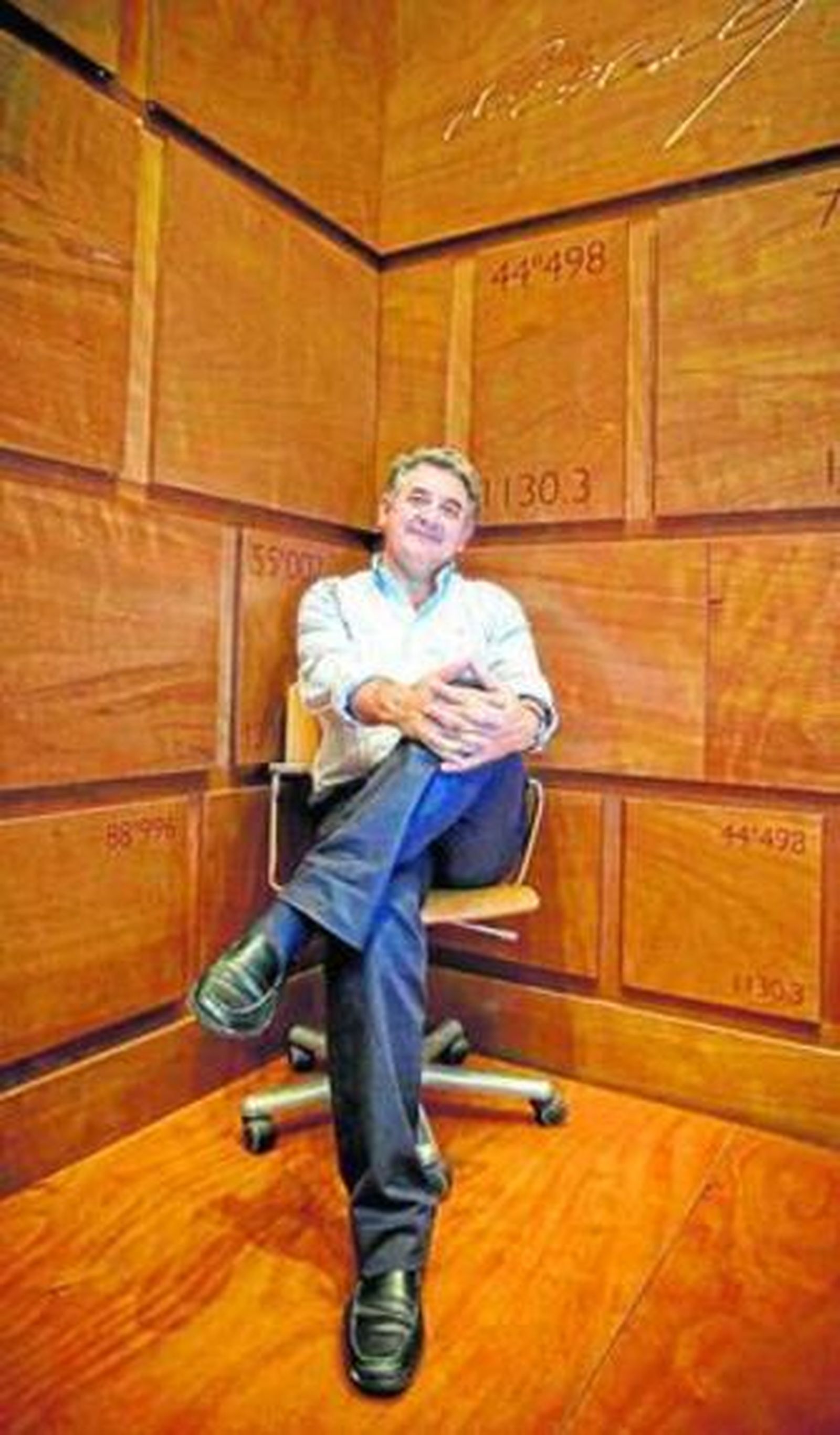 Víctor Manuel Gómez, en la sede del Colegio de Arquitectos de Cádiz.