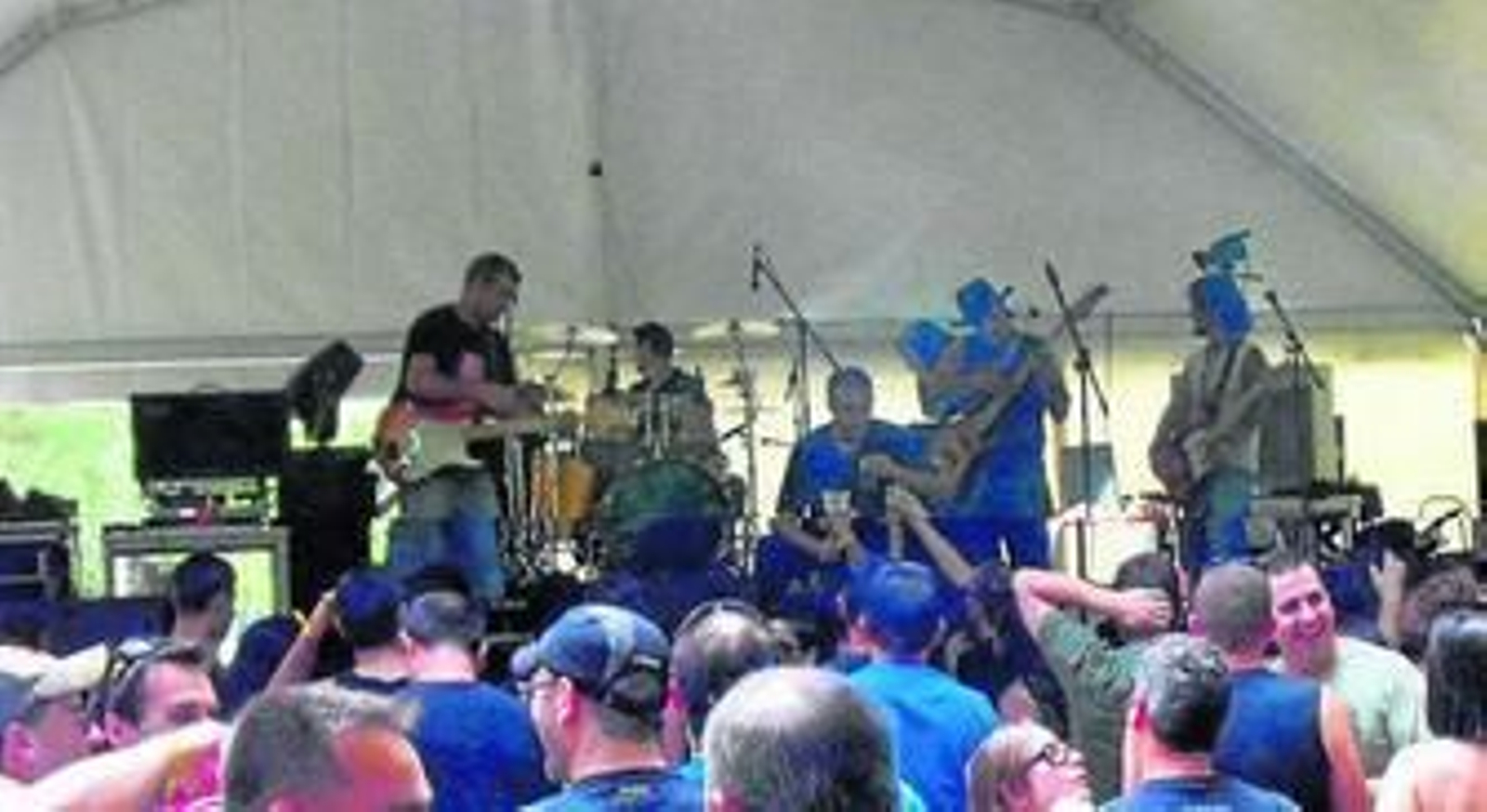 Imagen de uno de los grupos del Festival celebrado el sábado.