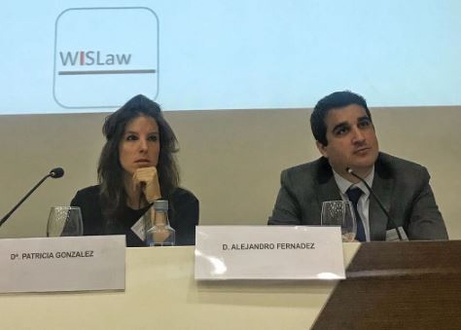 Alejandro Fernández, abogado de la AFE, durante una comparecencia pública