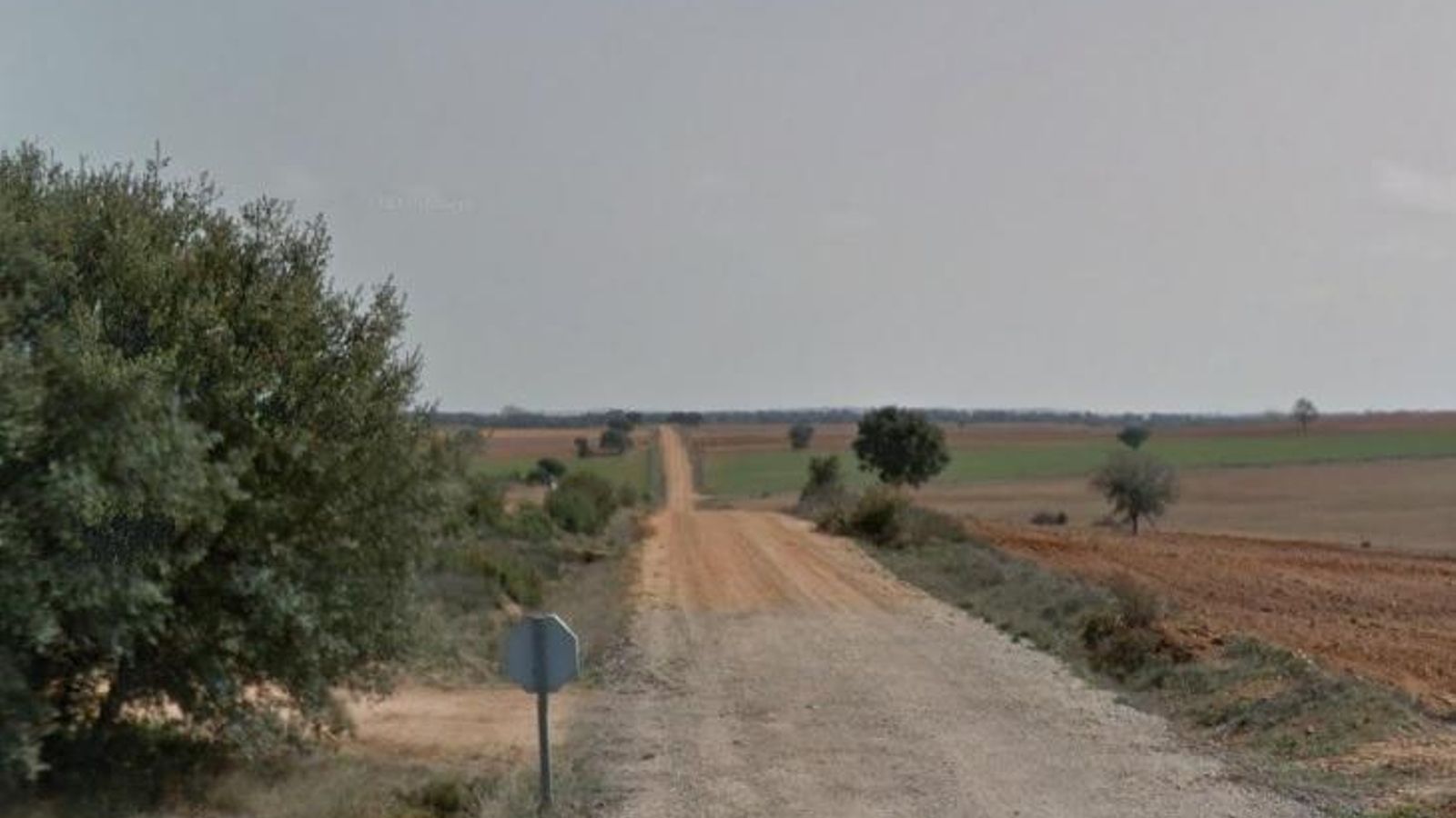 El inicio de la etapa es muy variado, pero en la segunda mitad no nos libraremos de las interminables rectas.