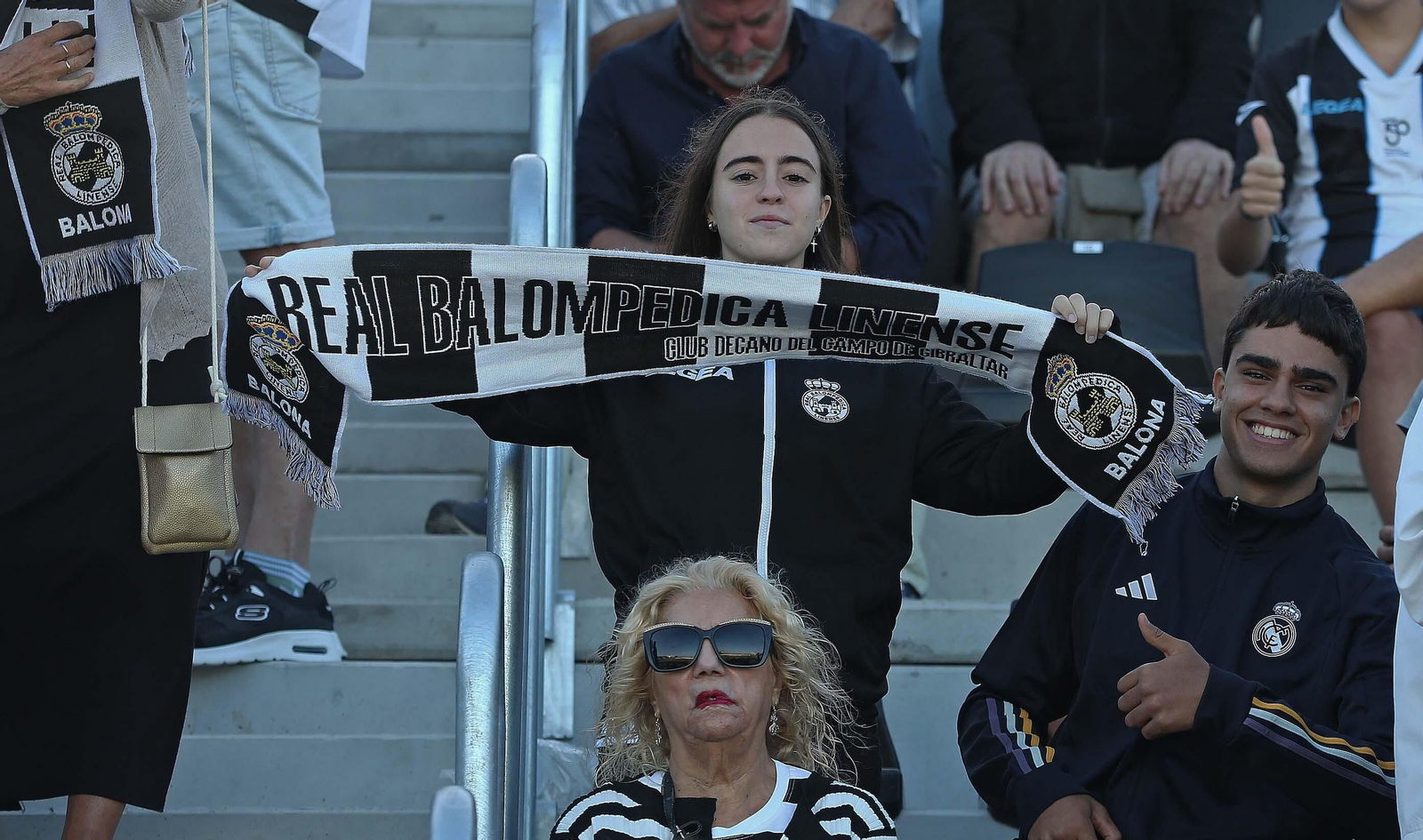Búscate en el Balona - Águilas celebrado en el Ciudad de La Línea
