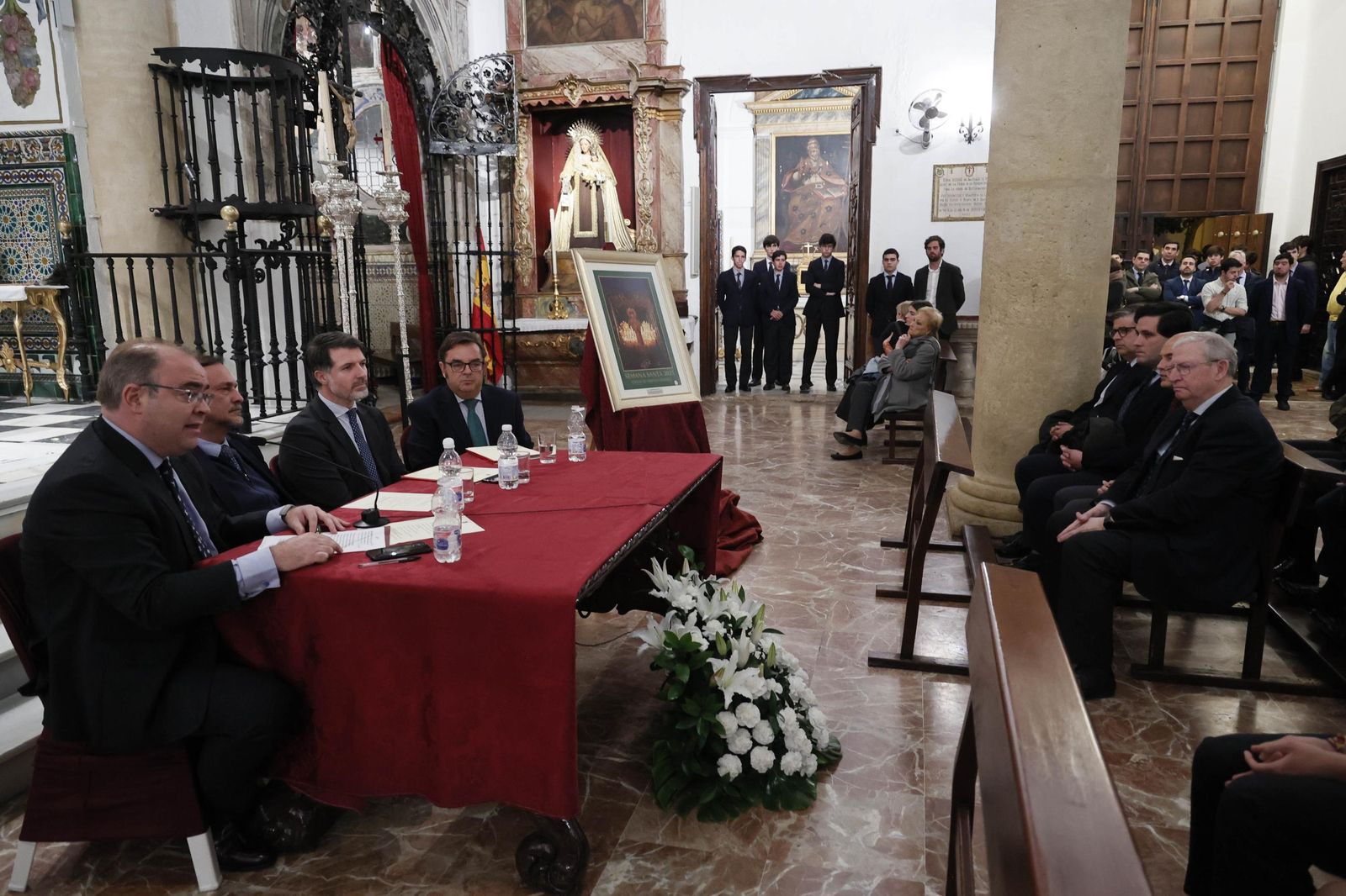 Presentación del cartel de Semana Santa del colegio Tabladilla