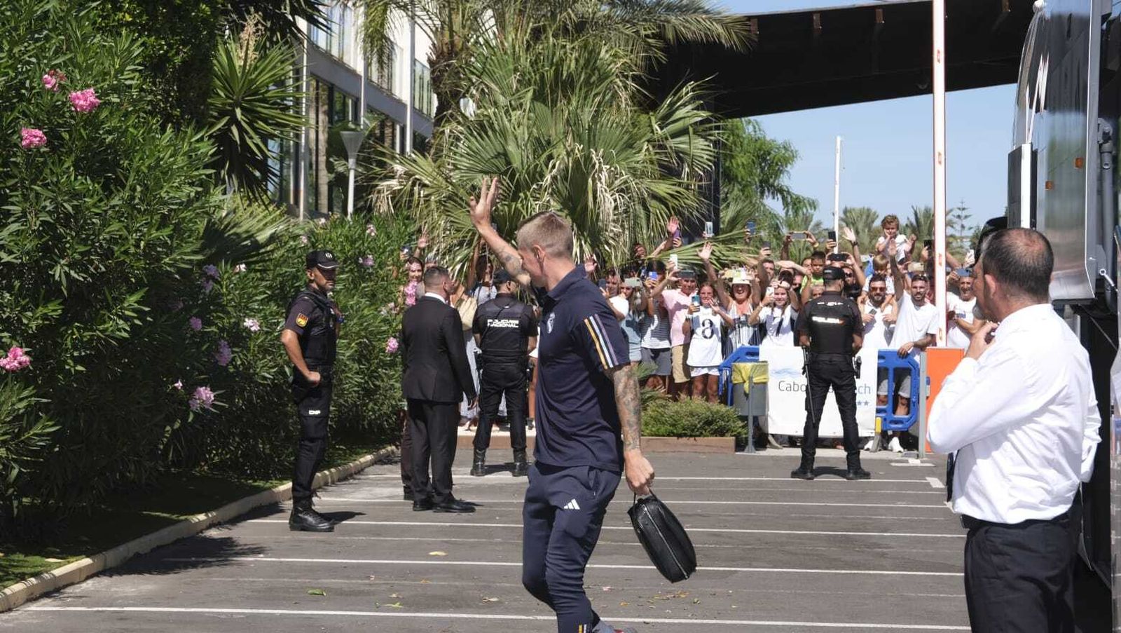 La llegada del Real Madrid a Almería en imágenes