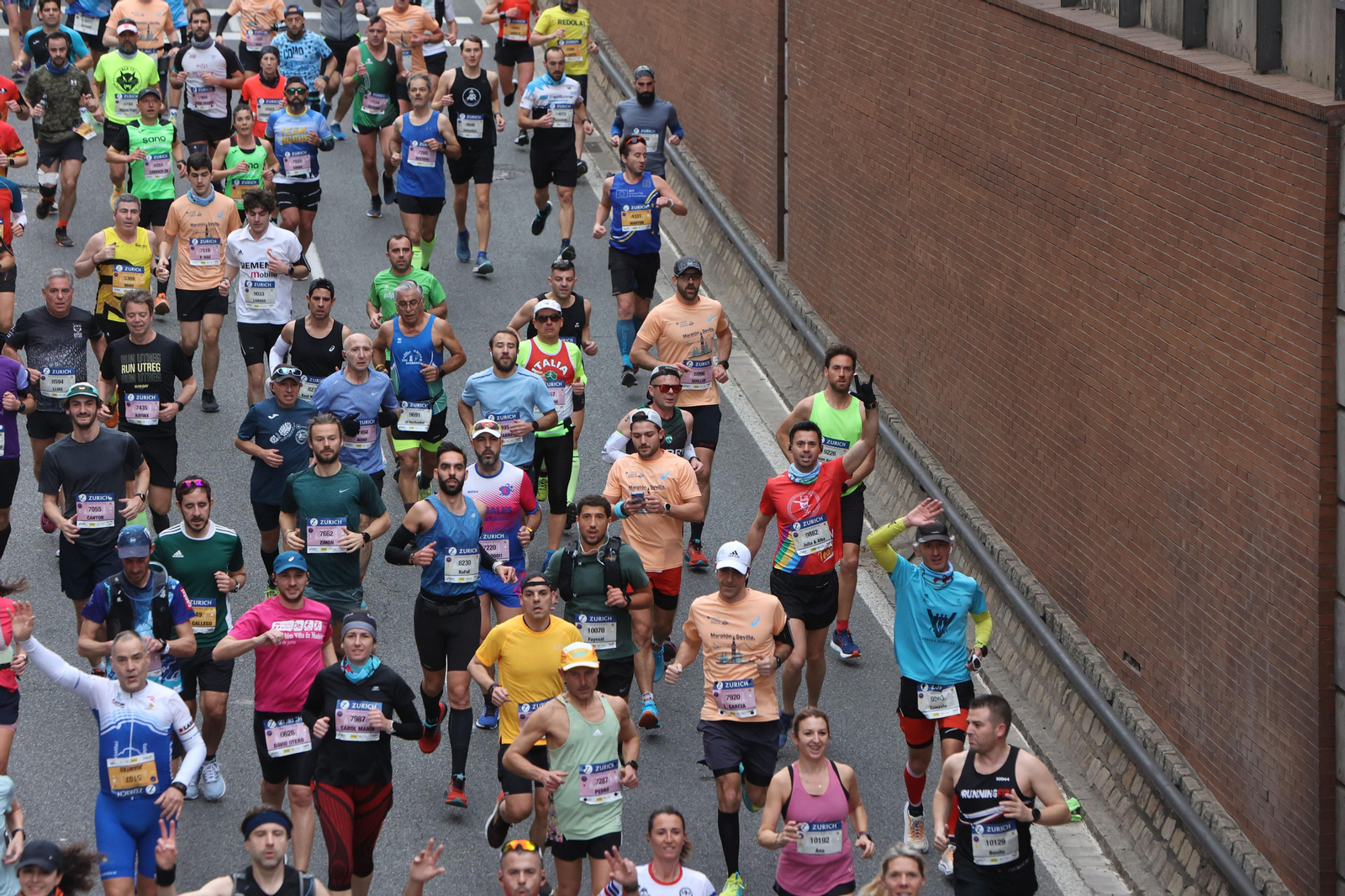 Búscate en la maratón de Sevilla 07