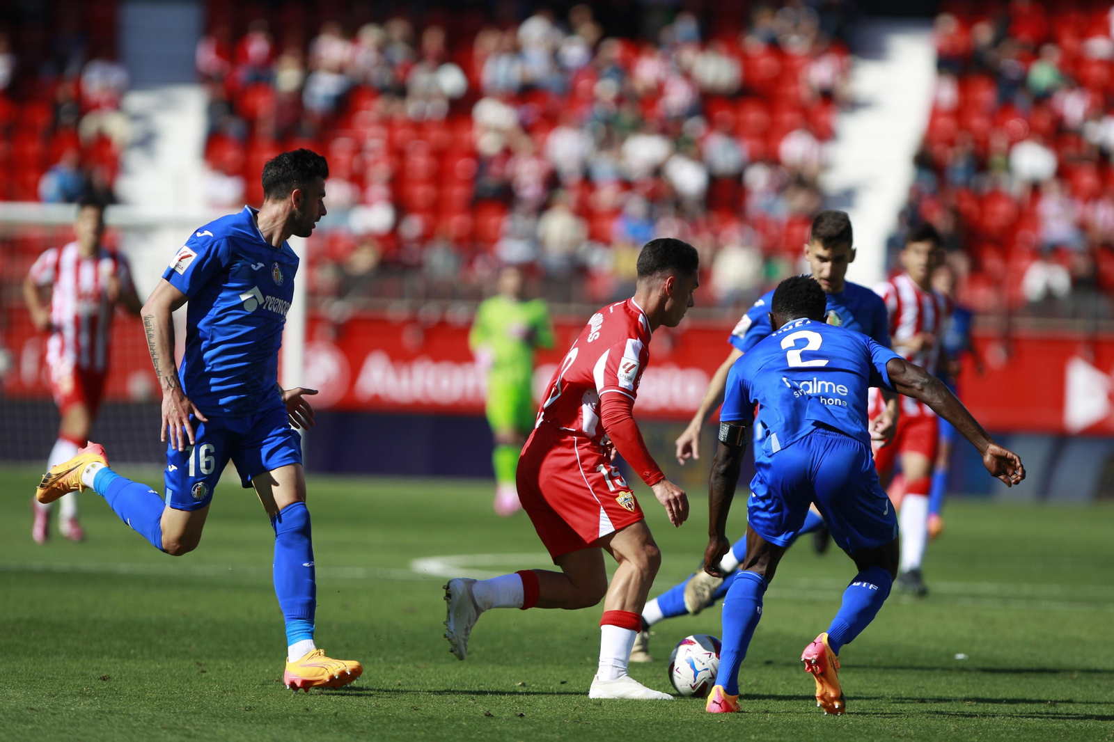 Las imágenes del triste descenso de la UDA ante el Getafe