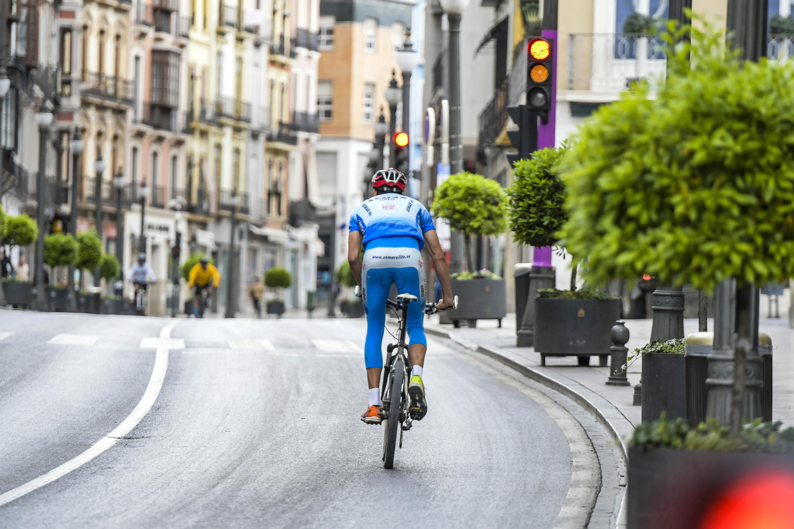 Granada recuperará el servicio de alquiler de bicicletas y patinetes