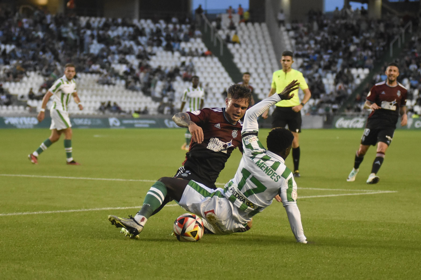 Imágenes del partido entre el Córdoba y el Recreativo de Huelva en El Arcángel