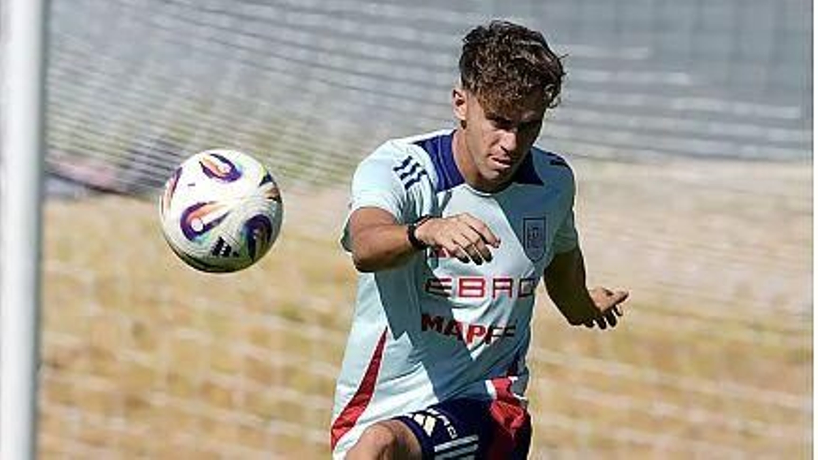 Adrián Niño, con España.