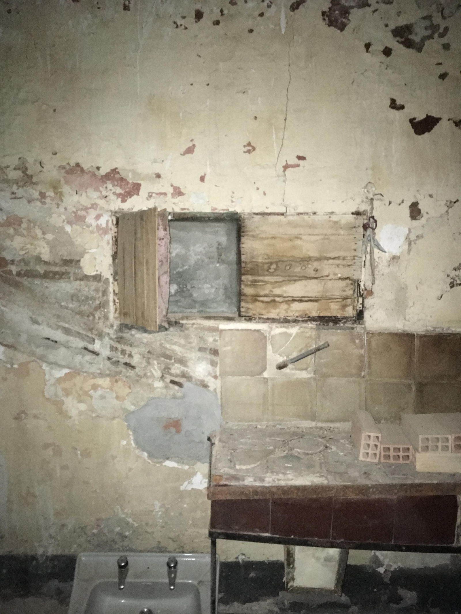 Descubre el interior del Hotel Reuma de Granada: así está el edificio que se convertirá en centro de interpretación de la Alhambra