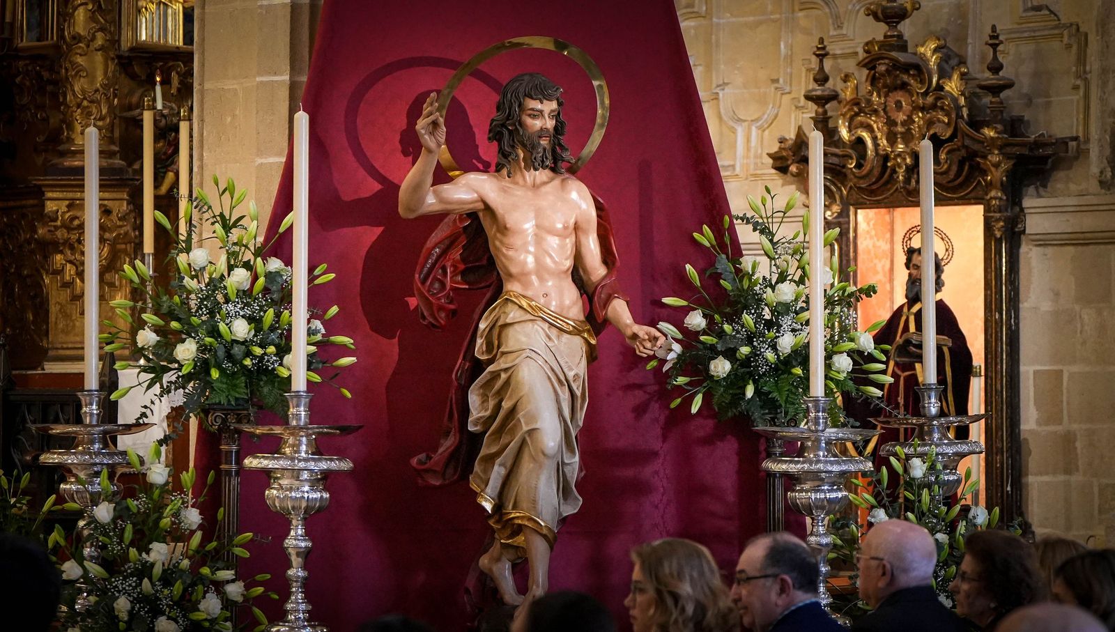 Imágenes de la bendición del nuevo Resucitado