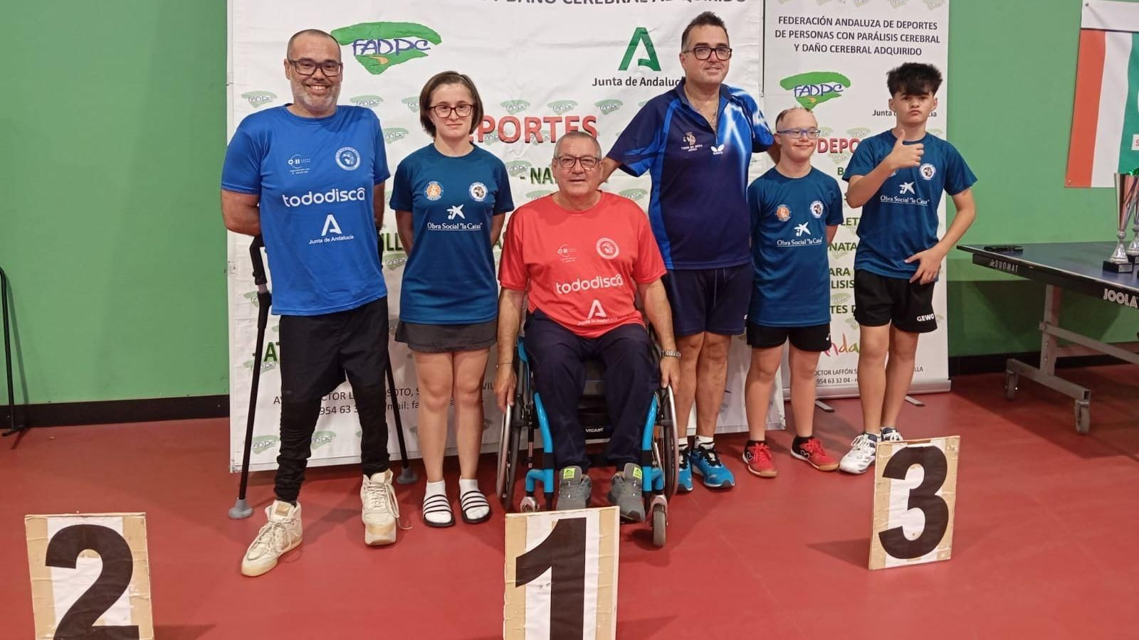 Los palistas del CTM Jerez han ganado siete medallas en el Andaluz Adaptado en Sevilla.
