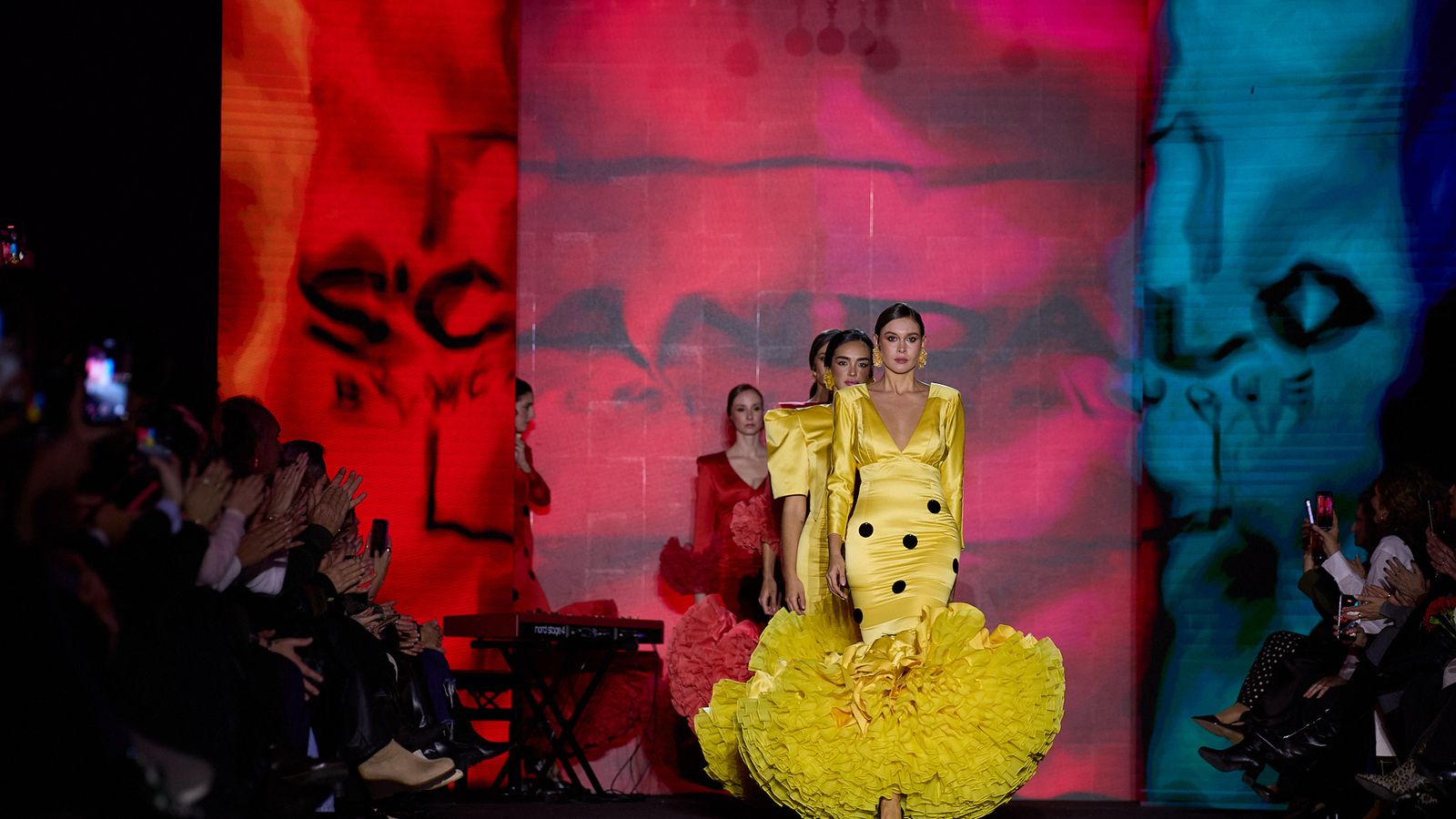 El desfile de Colmenero en We Love Flamenco 2026.