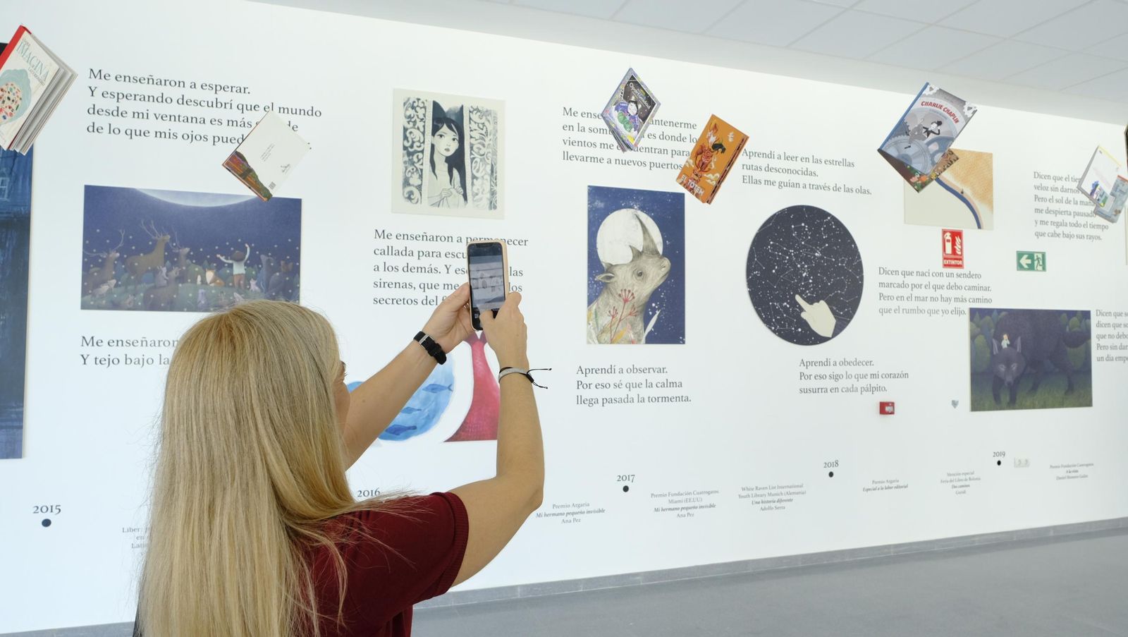 Exposición en la Universidad de Almería de los 10 años de la Editorial Libre Albedrío, en imágenes