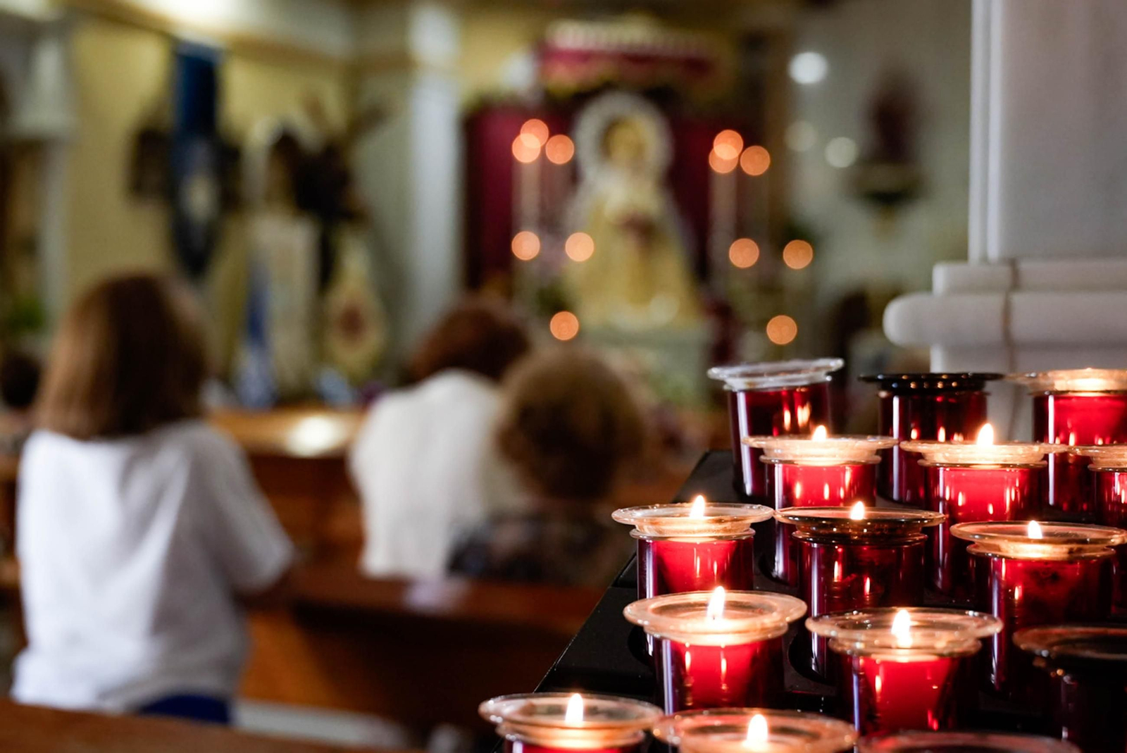 Las imágenes del la misa en Macael ofrecida por los niños y familias