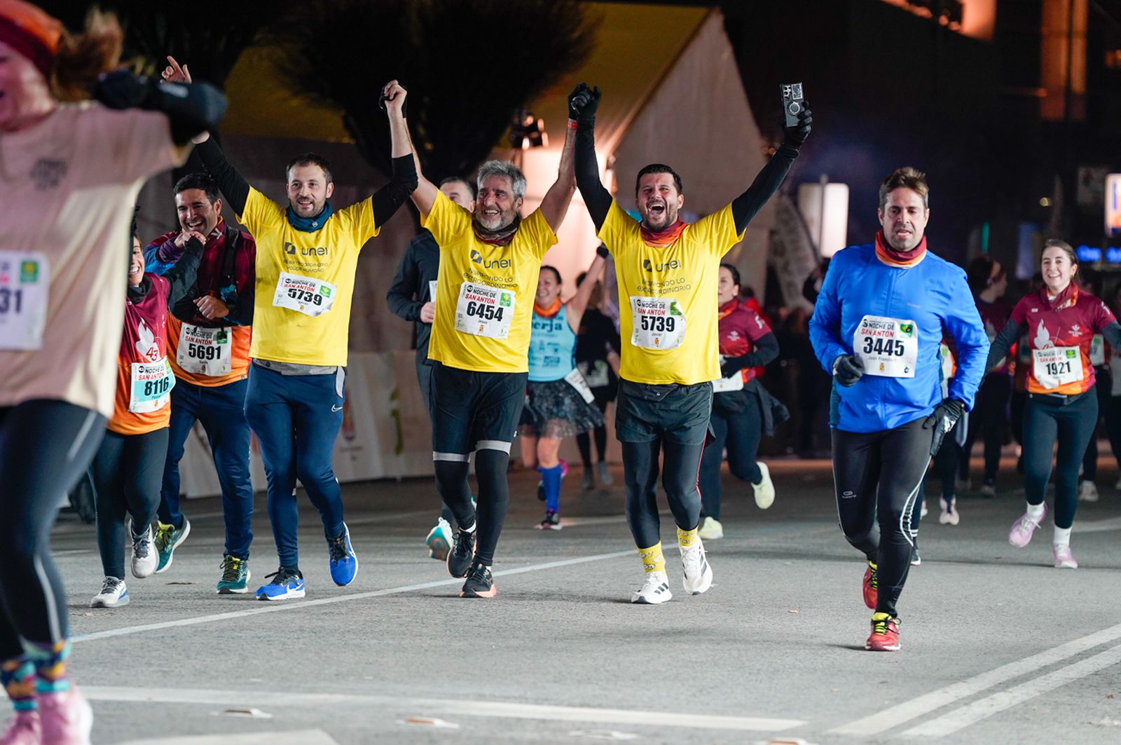 En imágenes: búscate en tu llegada a meta de la Carrera de San Antón 2026 (1)