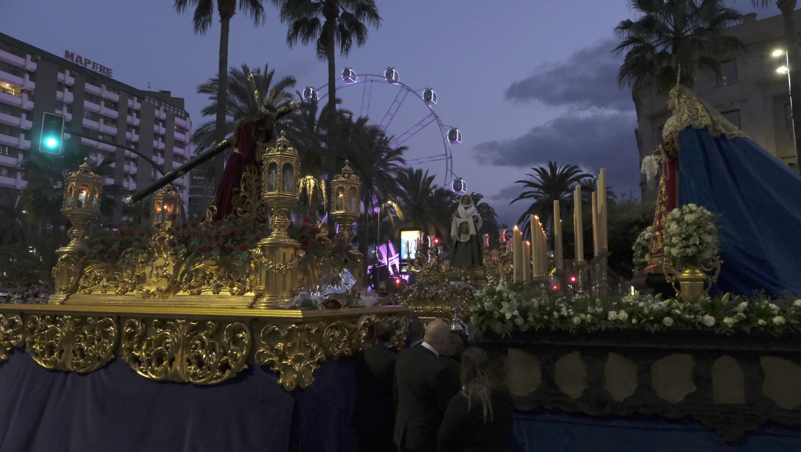 Procesión del Encuentro en Almería, en imágenes.