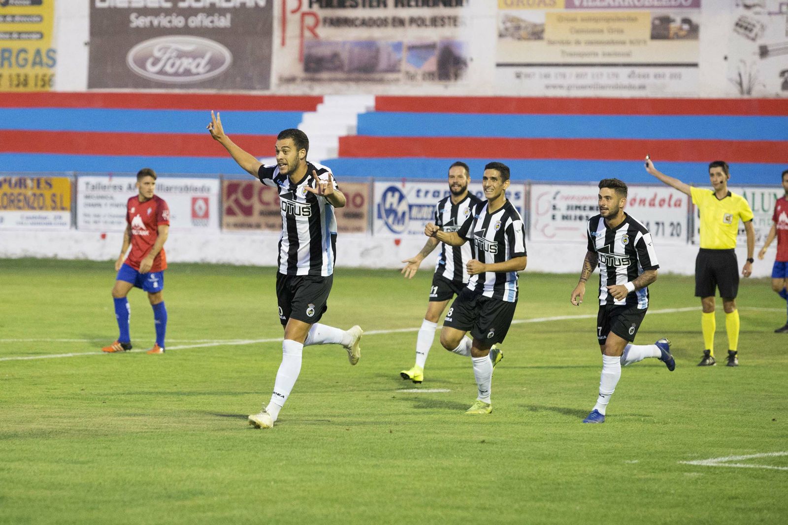 Las mejores fotos del Villarrobledo - Balona