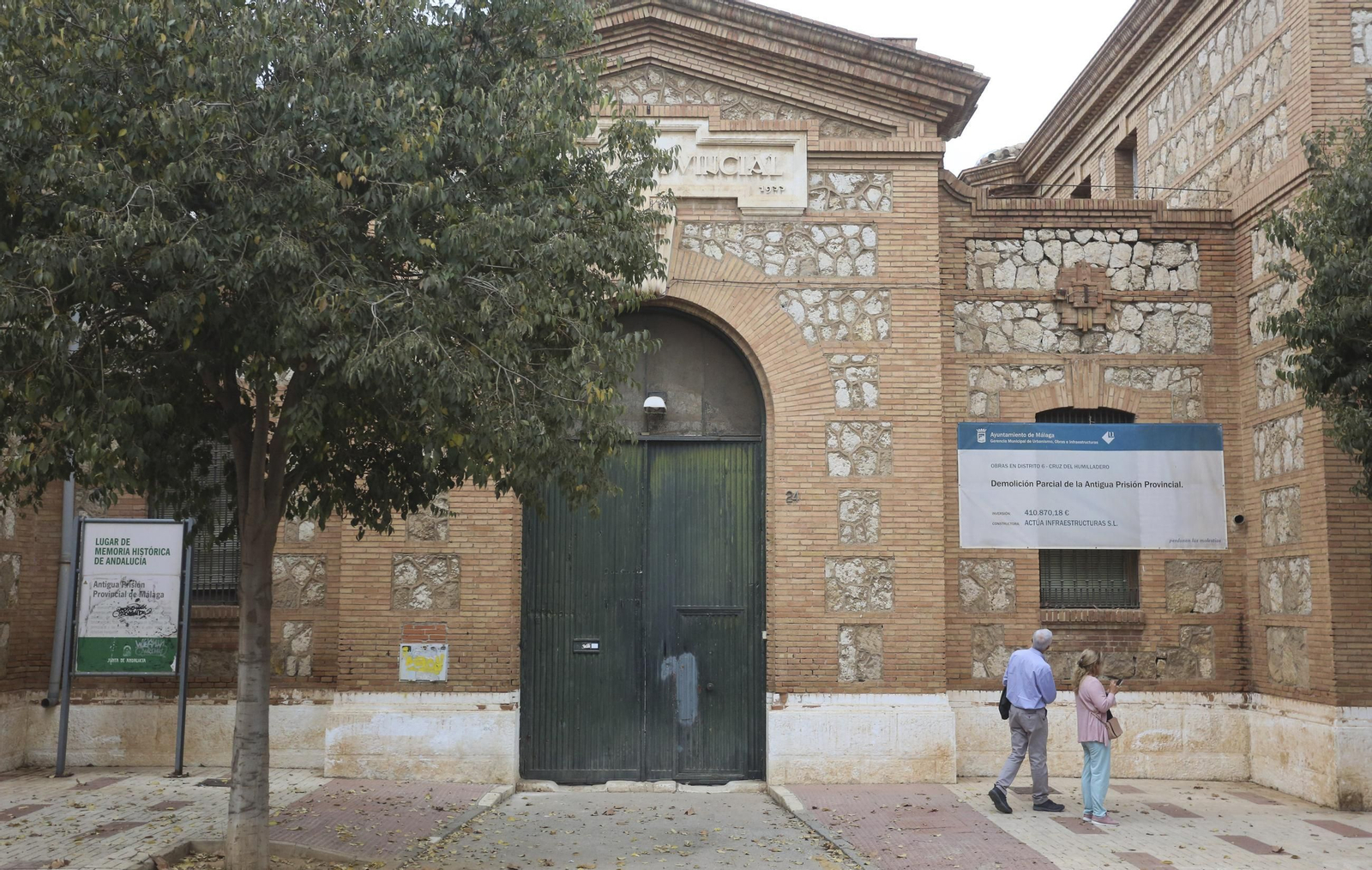 Fachada de la antigua prisión provincial de Málaga, ubicada en Cruz de Humilladero.