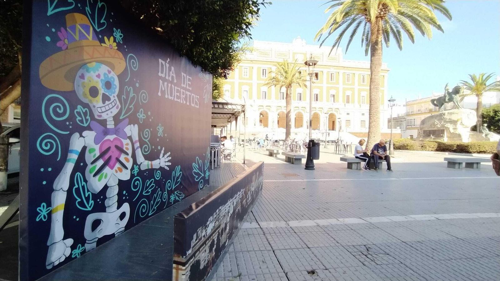 Photocall de Halloween instalado en la plaza del Rey.
