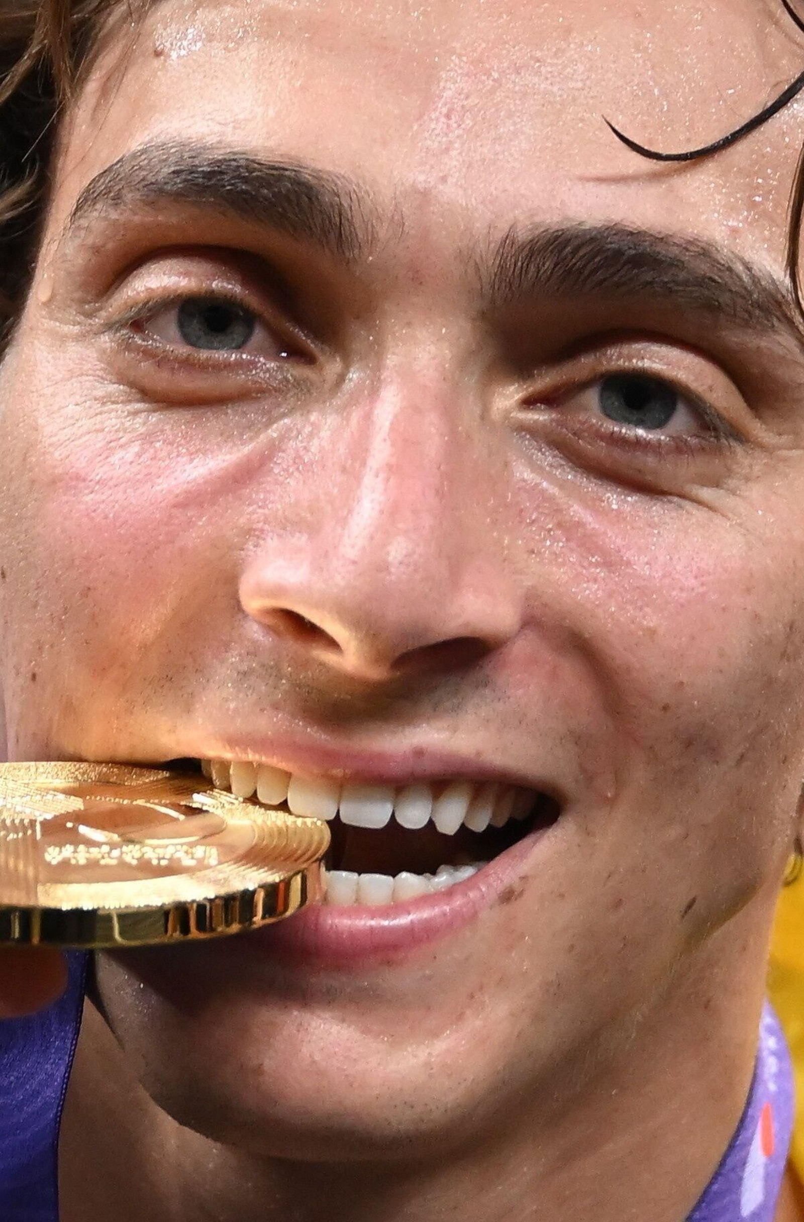 Las fotos del récord mundial de Duplantis y del resto de la jornada