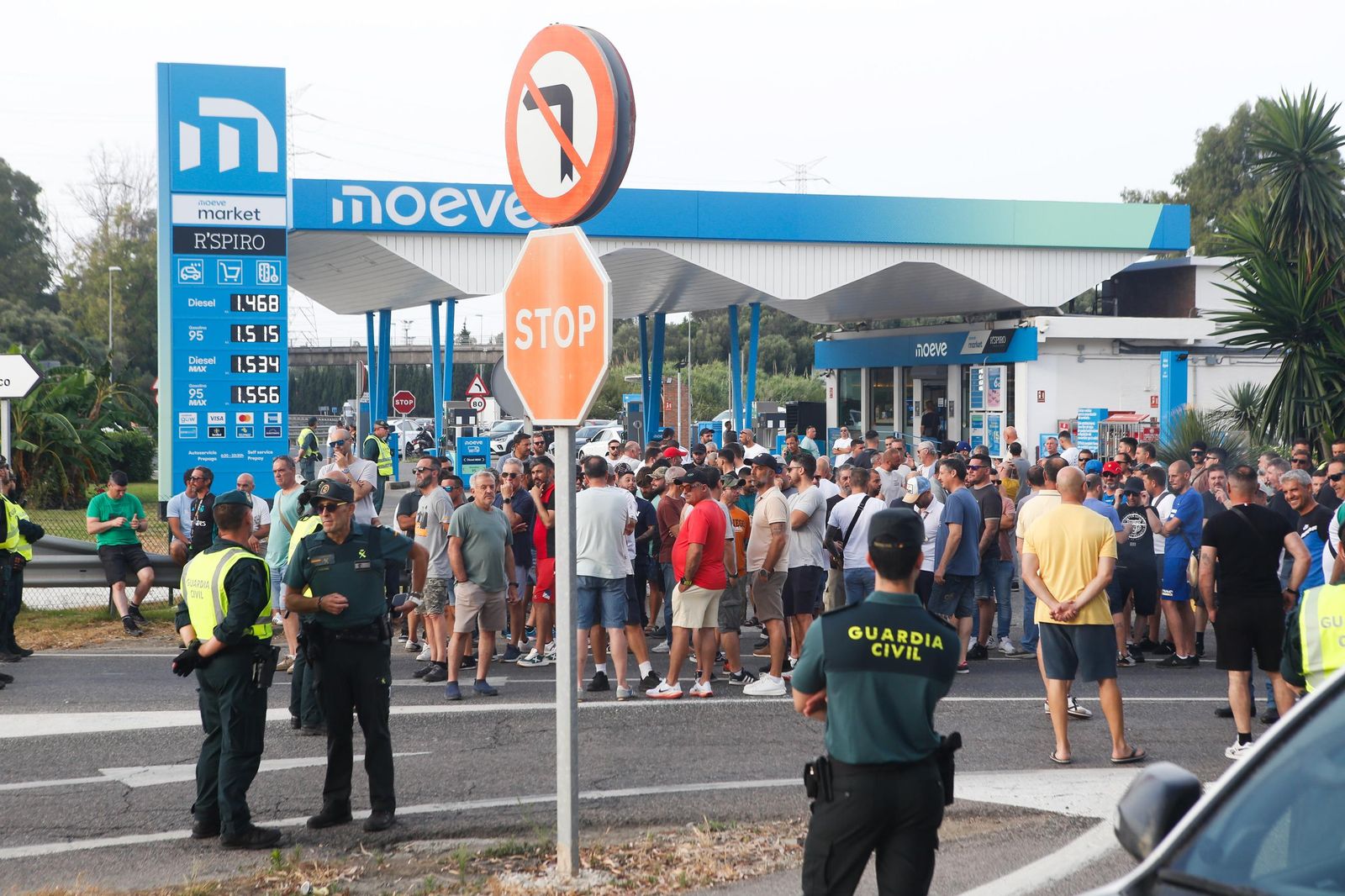 Fotos del segundo día de la huelga del metal en el Campo de Gibraltar