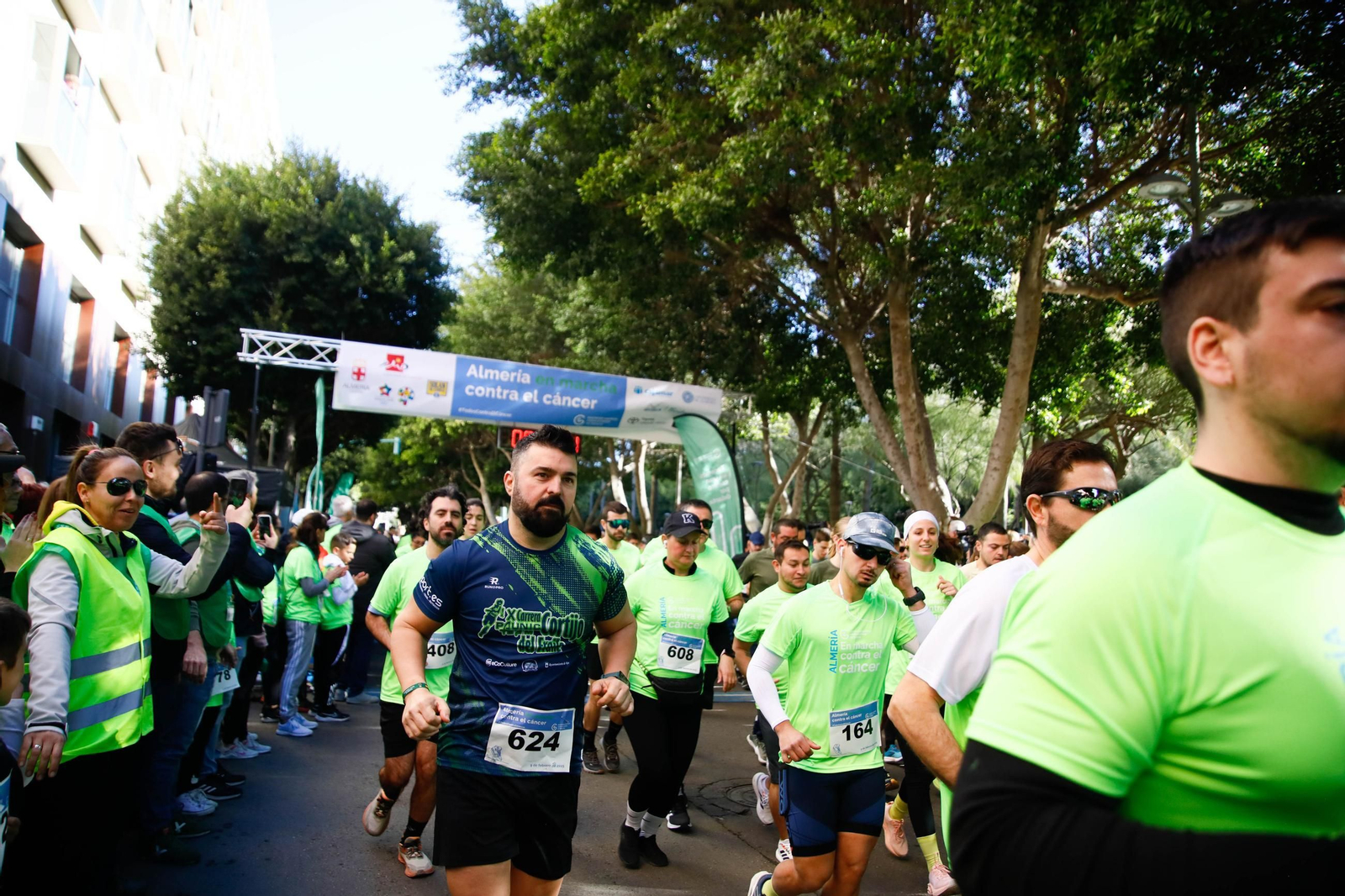 Imágenes de la Carrera contra el Cáncer de Almería