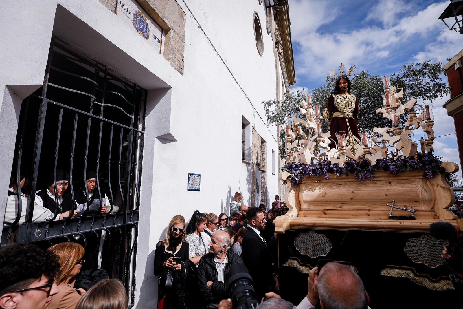 Imágenes de la salida del Predimiento en la Semana Santa de El Puerto 2025