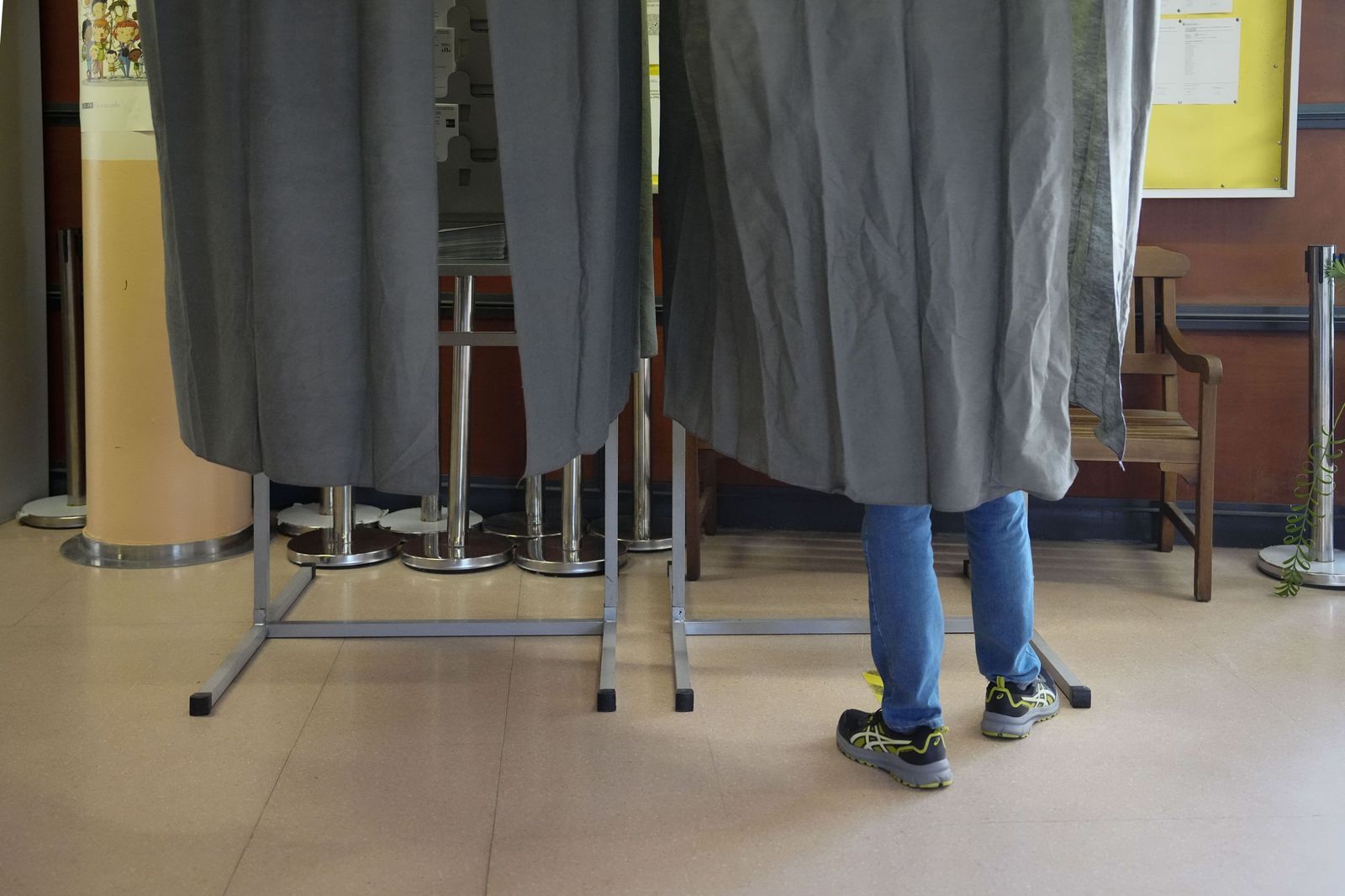 Las fotos de la jornada electoral en Cataluña