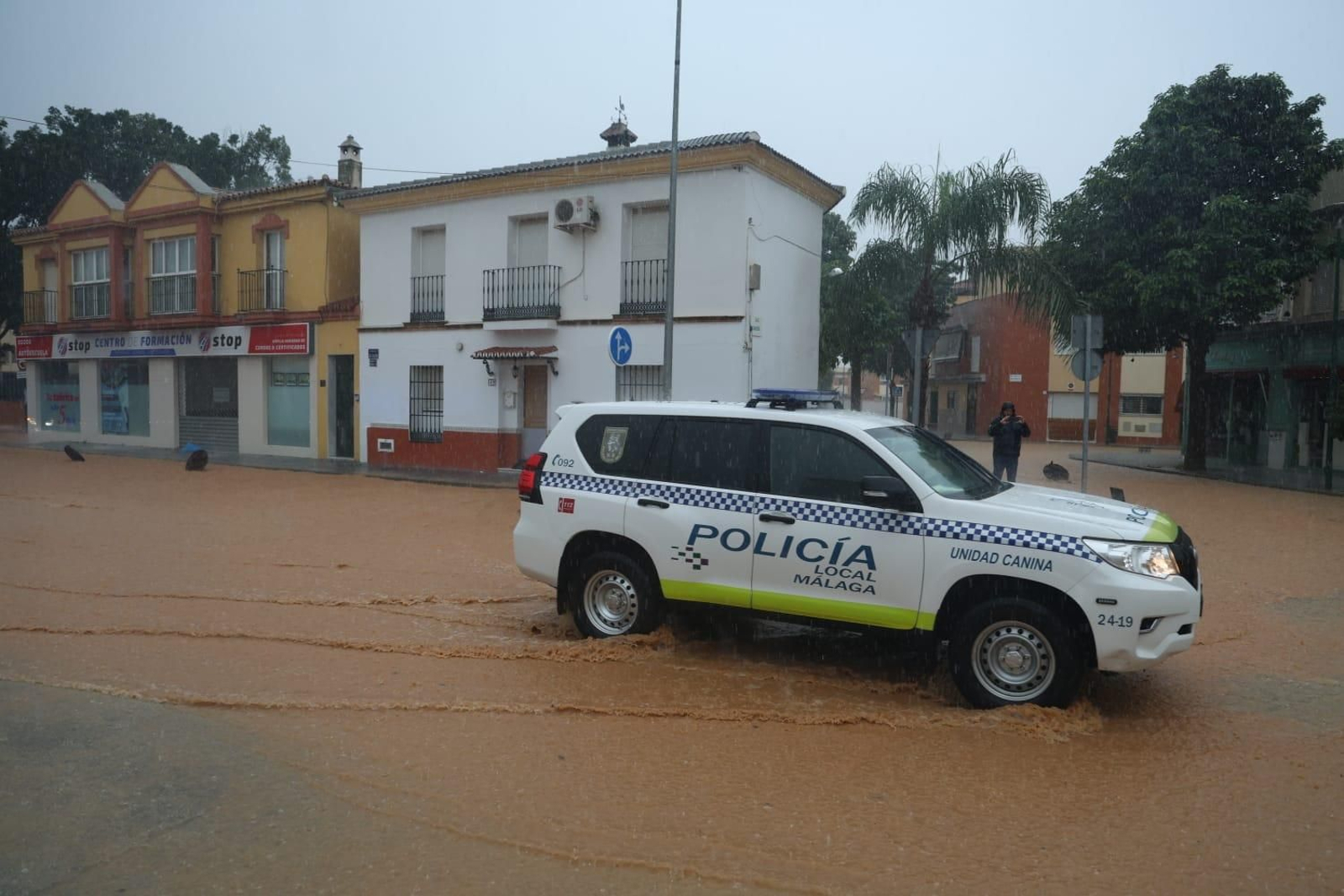 Campanillas, inundada al paso de la DANA por Málaga