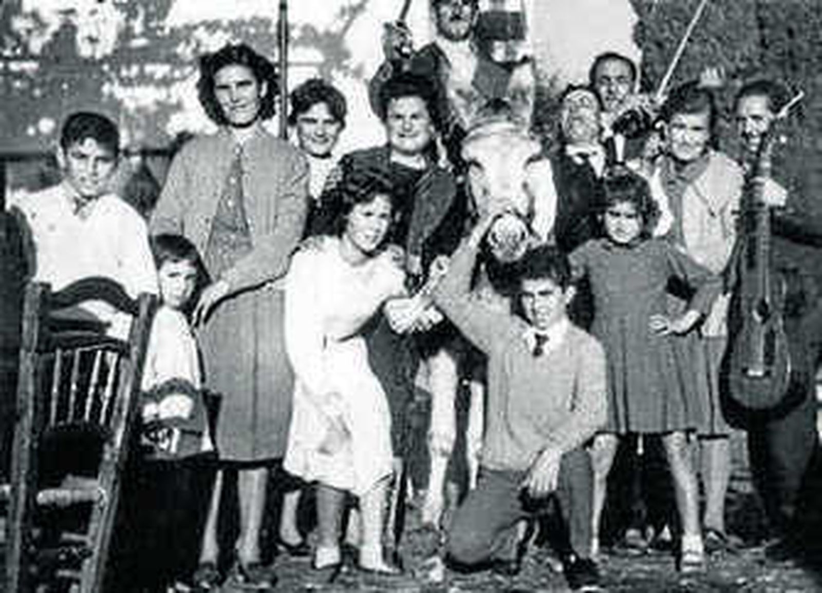 La Huerta de San Vicente Entre el luto y la alegría