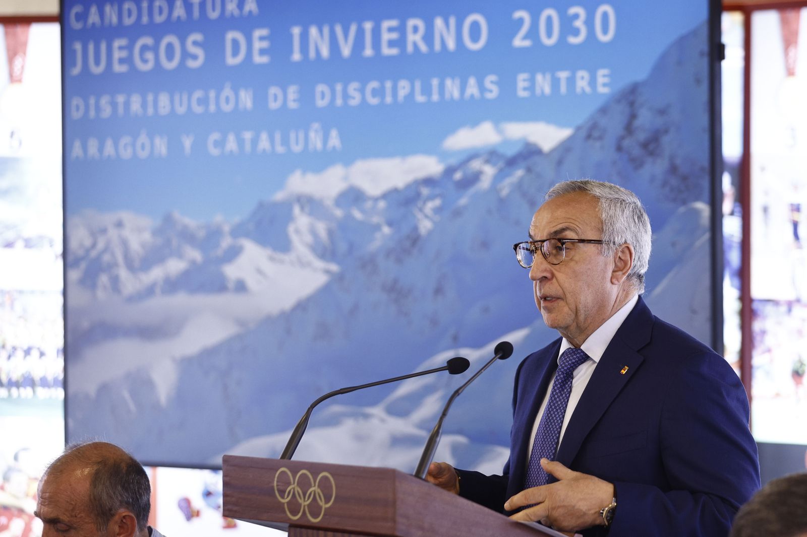 Alejandro Blanco, en el momento de anunciar que retira la candidatura.