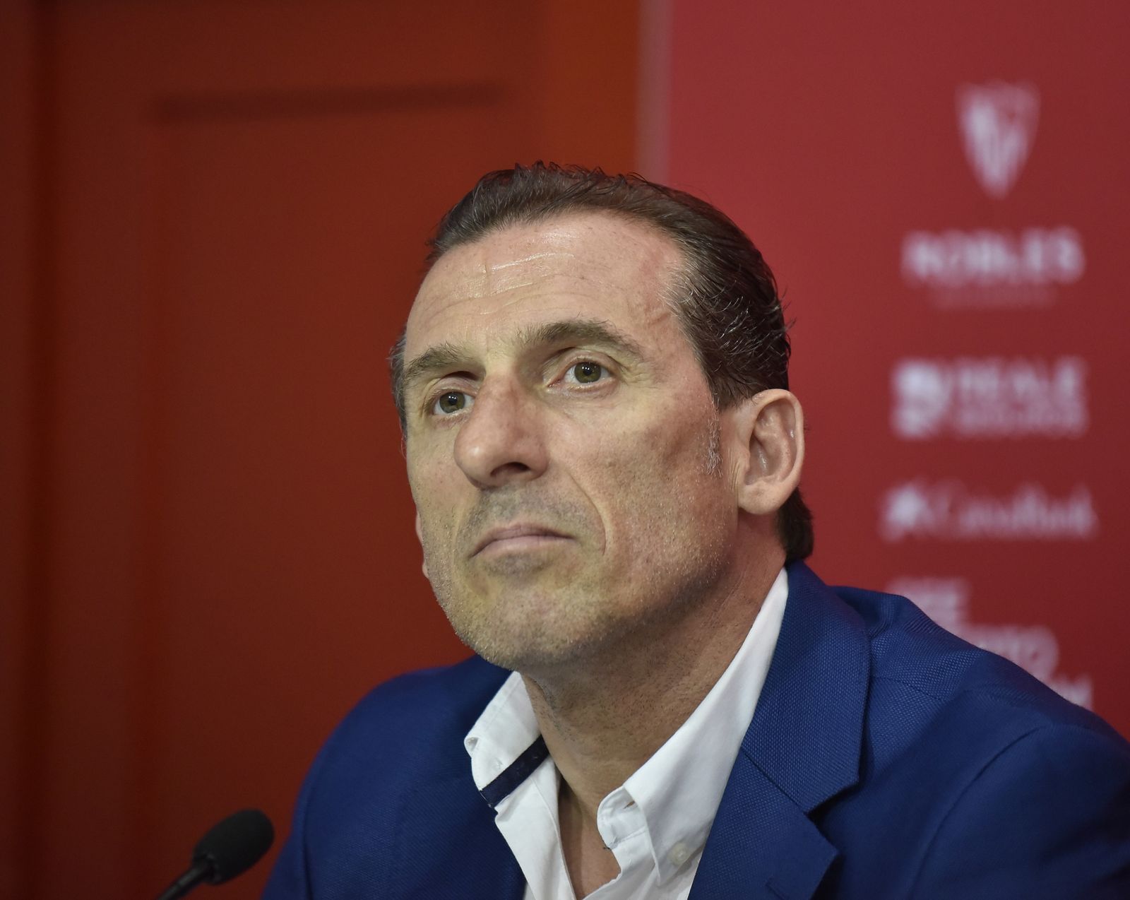 Las presentación de Óscar Arias, en imágenes