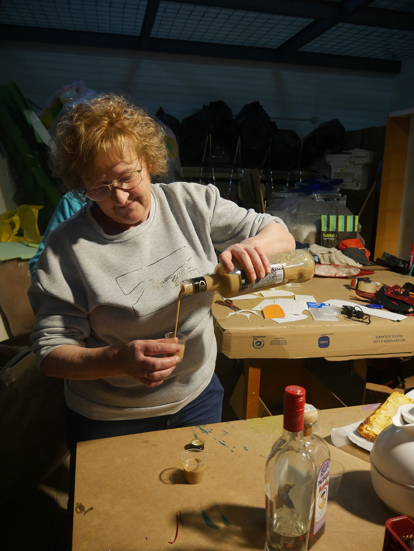 Imágenes de la elaboración de las carrozas tradicionales de Canjáyar