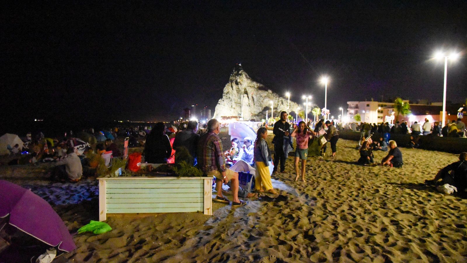 Fotos de la hoguera de San Juan en La Línea