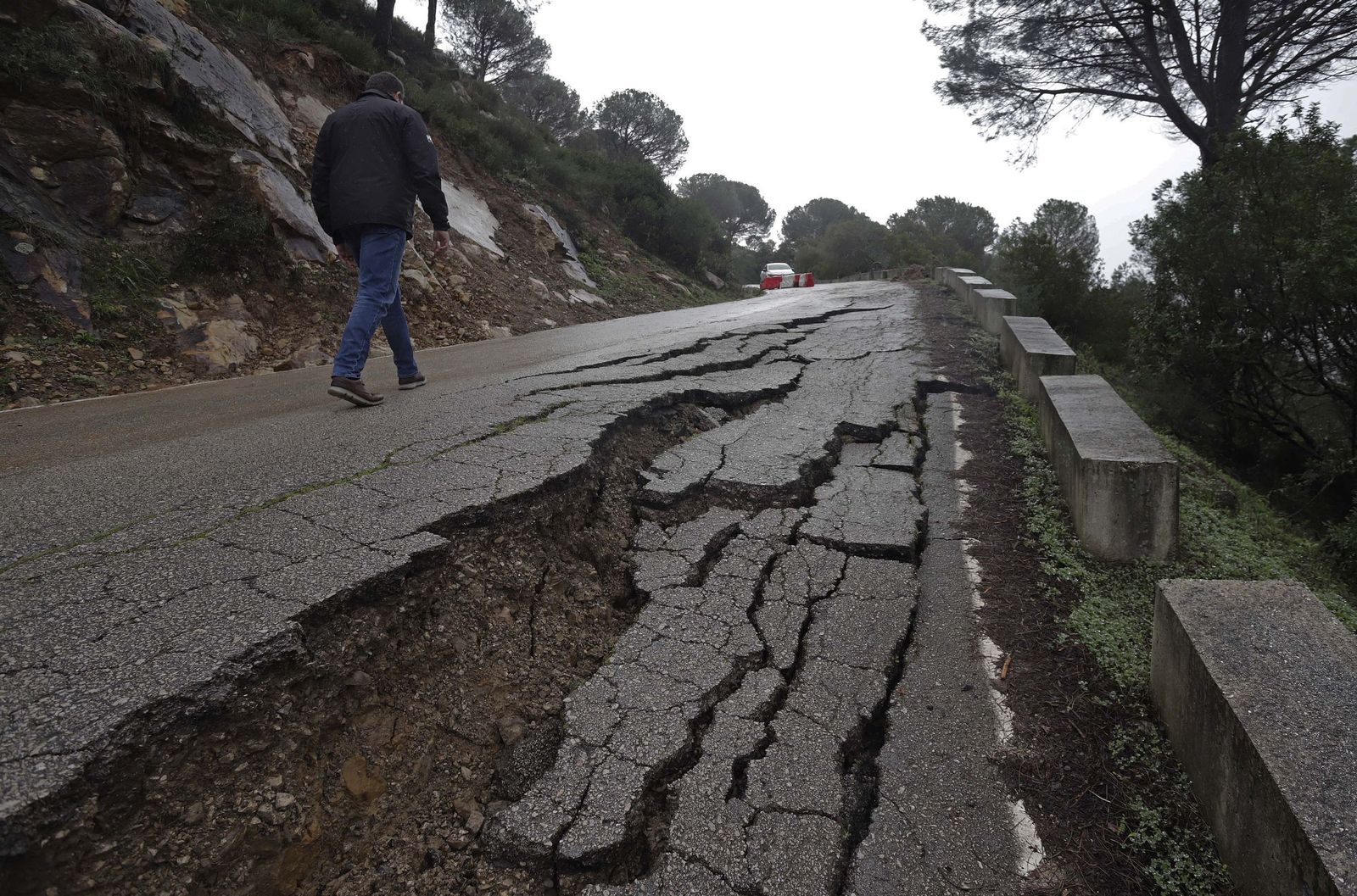 Fotos de los desperfectos provocados por las borrascas en Jimena de la Frontera