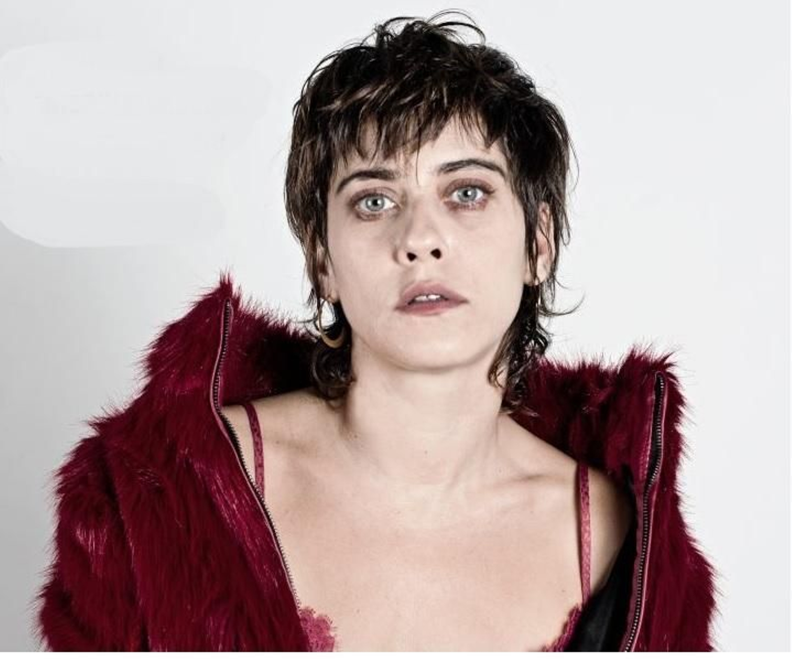 La actriz María León en el cartel promocional de la obra.